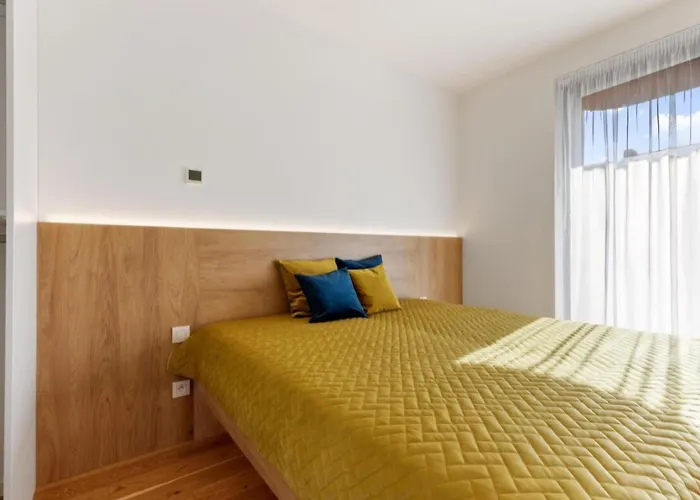 Apartamento Zwirn Stylish With Parking *